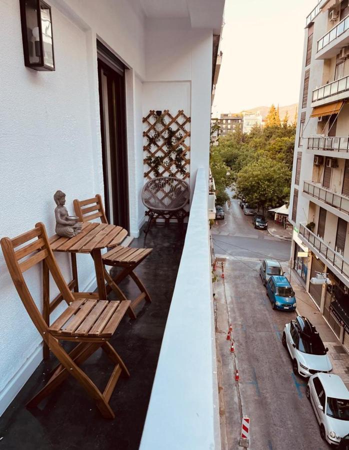 2 Bedroom Apt - Live Like A Local In Kolonaki Atina Dış mekan fotoğraf
