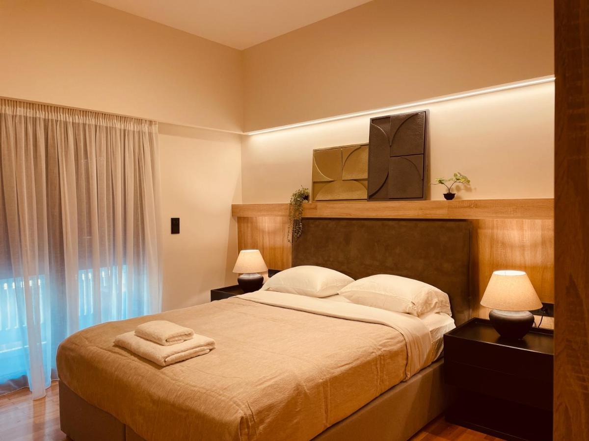 2 Bedroom Apt - Live Like A Local In Kolonaki Atina Dış mekan fotoğraf