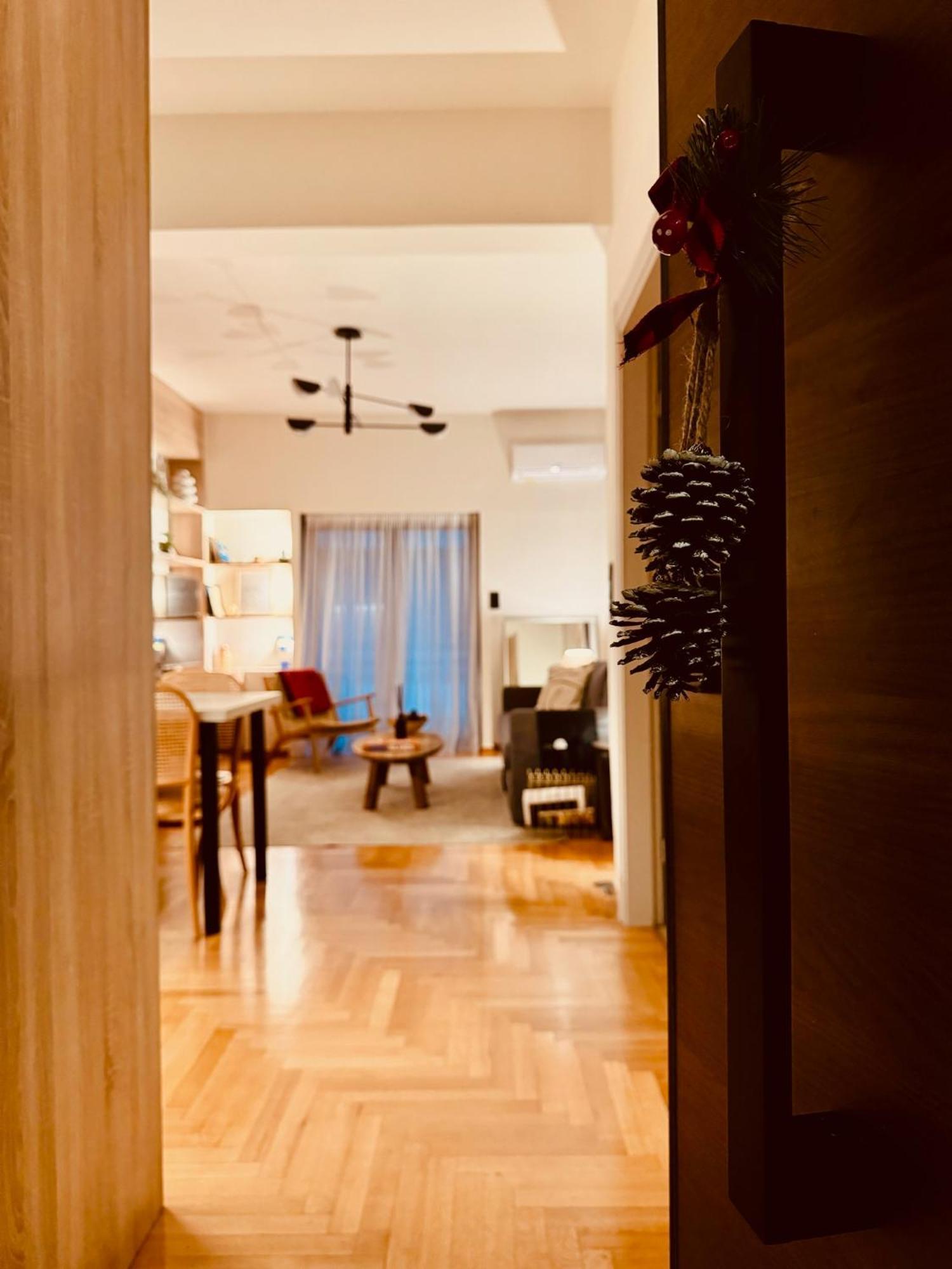 2 Bedroom Apt - Live Like A Local In Kolonaki Atina Dış mekan fotoğraf